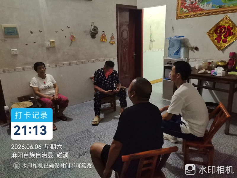 舒家村乡：连夜转移10名群众 防汛一线守护平安