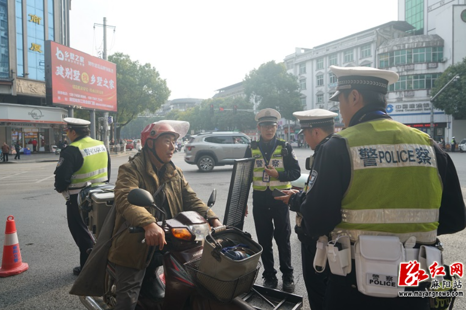 【平安五溪 冬春攻势】麻阳公安交管大队精准发力 筑牢道路安全防线