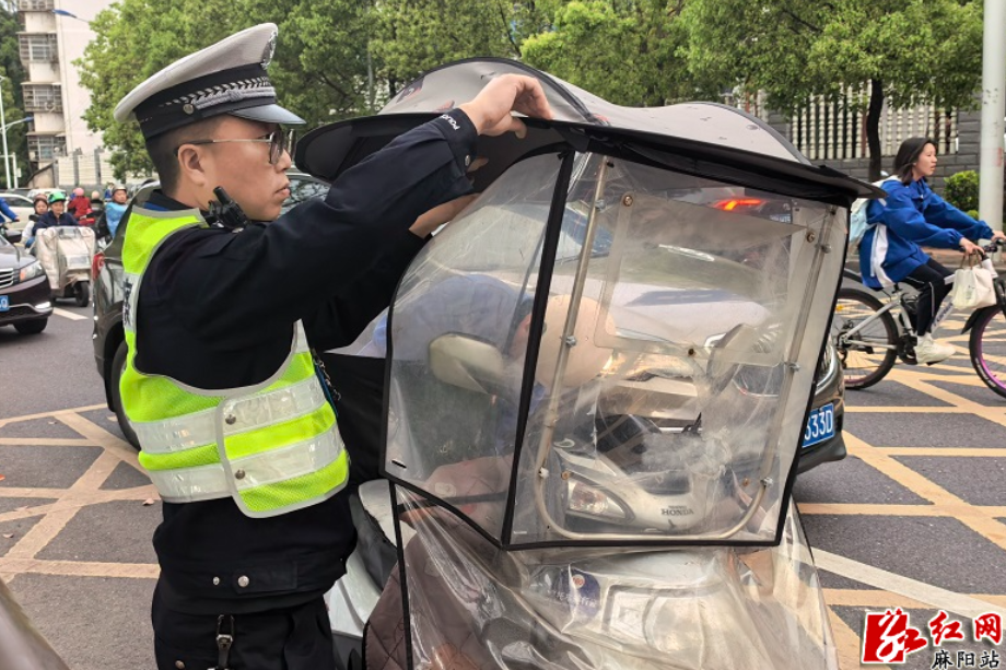 麻阳：多部门联合开展校园周边交通整治专项行动 