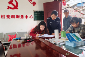麻阳：法援暖心解民忧 上门服务护薪程
