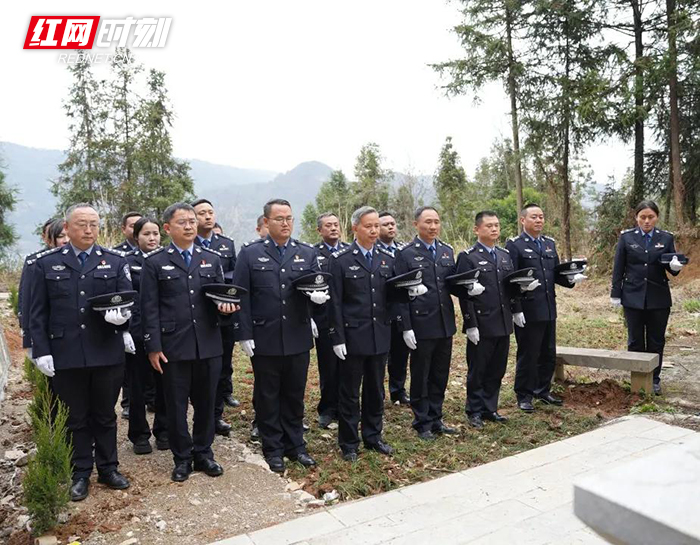 图片4.jpg 图片4.jpg