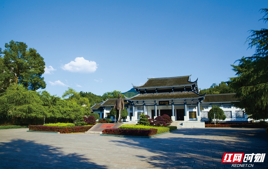 07，贺龙纪念馆全.jpg