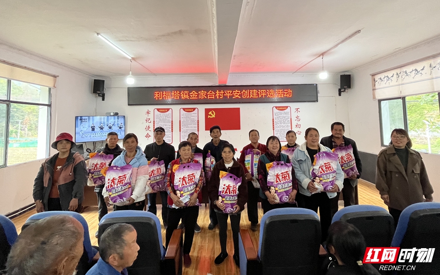 60ea68a2e72e97accfc7df32957b815.jpg