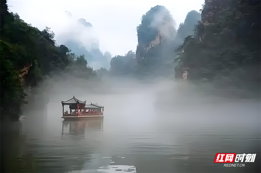 b0698fffa5ec39a7f4e8ba4a398599c.jpg