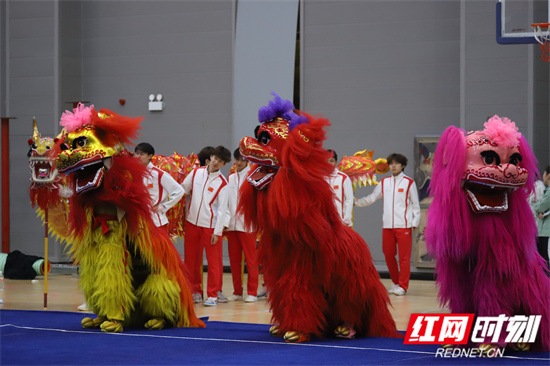 舞狮表演 田宇希摄.jpg