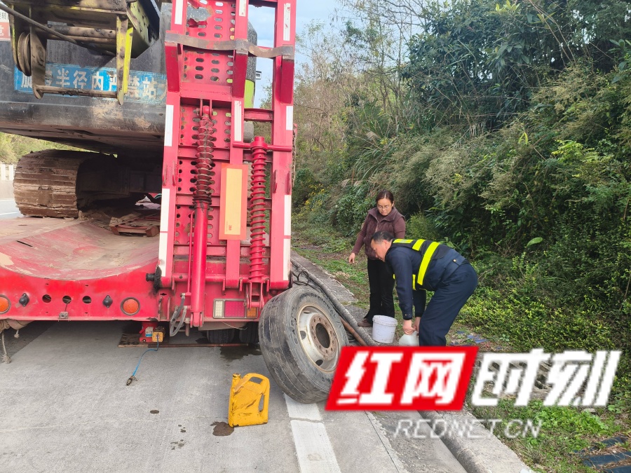 微信图片_20251112160106_1153_50_副本.jpg 微信图片_20251112160106_1153_50_副本.jpg