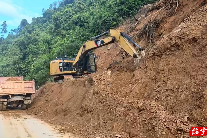 绥宁：紧急整治道路重大隐患 守护群众出行平安