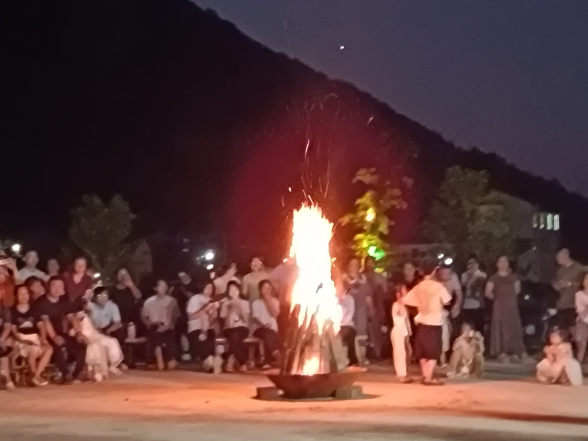 绥宁五地景区联动 点燃暑假狂欢第一夜