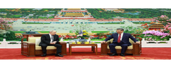 独家视频丨习近平同俄罗斯总统普京茶叙