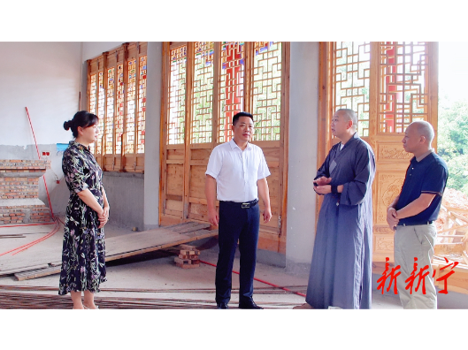 杨云龙走访调研宗教活动场所