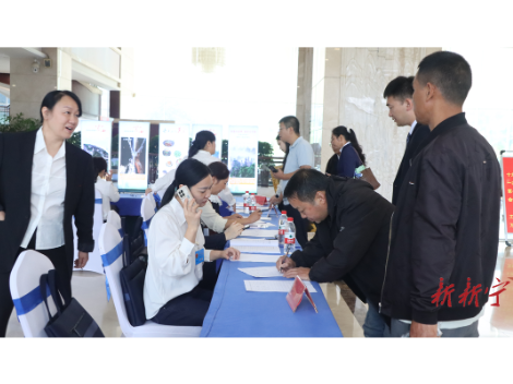 负重任谋发展！人大代表今日报到
