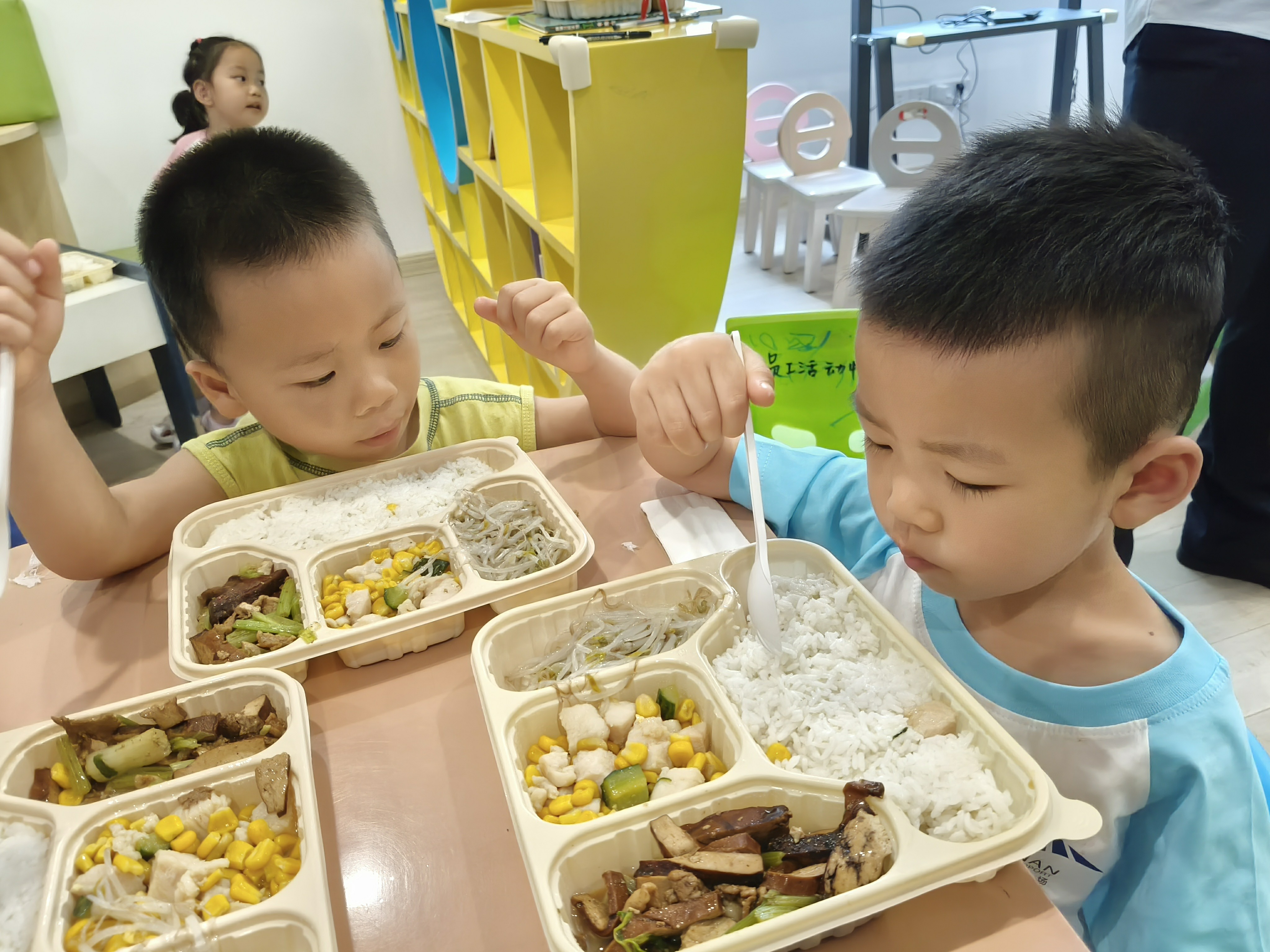 午餐2~1.jpg