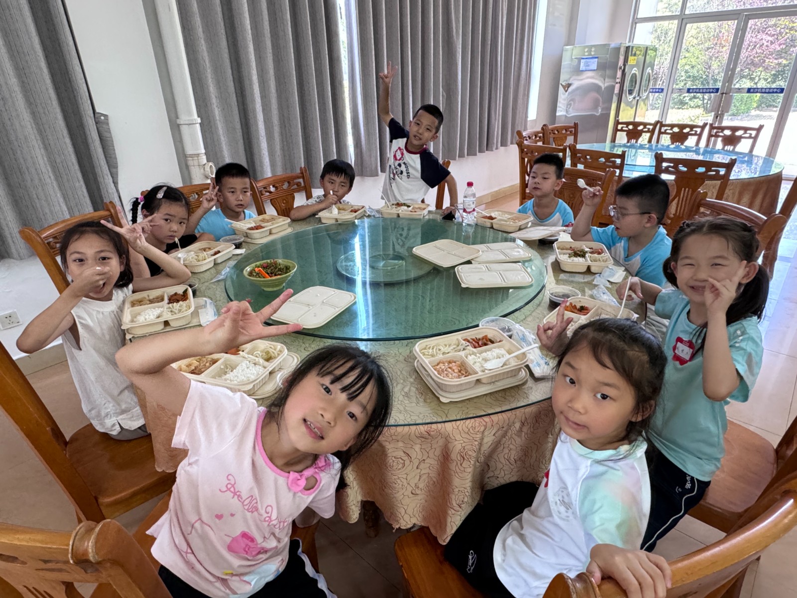 17.午餐.jpg