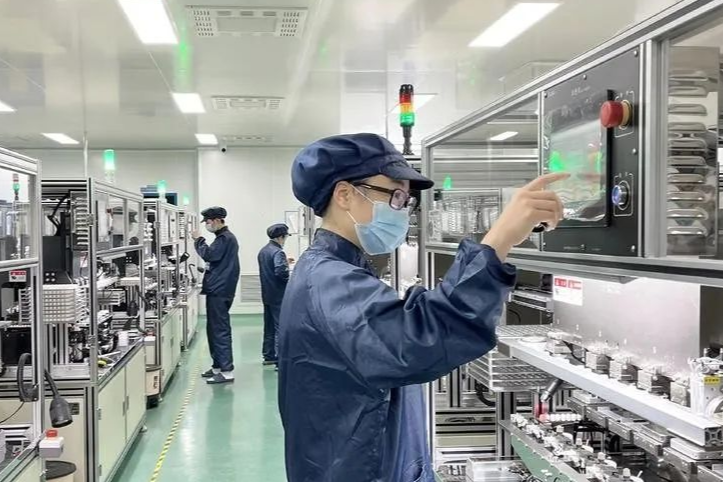 邵东品牌 | 亮国科技集团：加快科技创新 日产隐形眼镜4万片