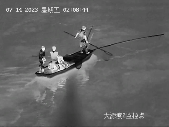 （新媒体）2个月非法电捕鱼1400余斤  衡山警方抓获作案团伙4人374.png