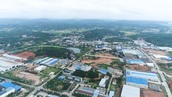 非凡十年 风起衡阳 衡山兴工篇01.jpg