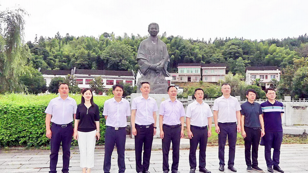 省市侨联专题调研省华侨文化交流基地1.png 省市侨联专题调研省华侨文化交流基地1.png