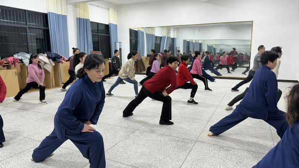 财政八段锦.jpg 财政八段锦.jpg