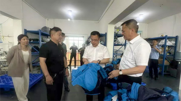 陆志宏2.jpg