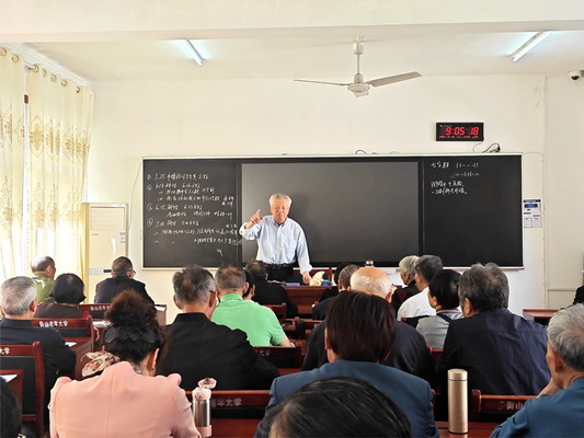 老年大学2.jpg