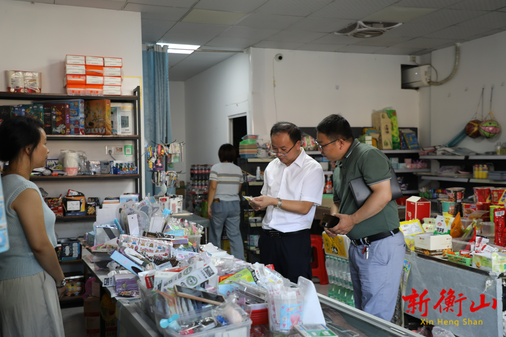 我县开展校园周边环境及食品安全整治专项督导