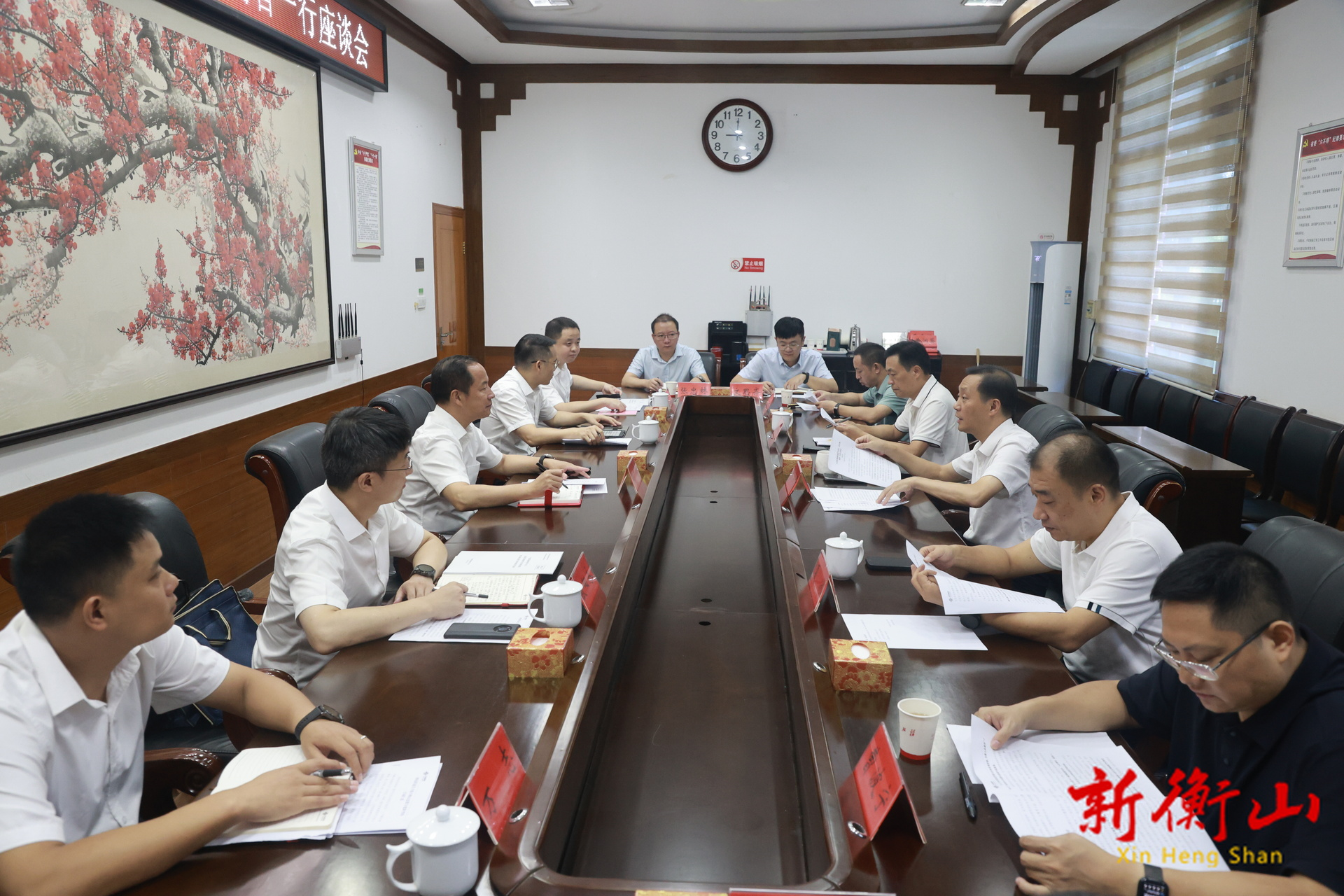 戴新贤会见湖南联通党委书记、总经理周智