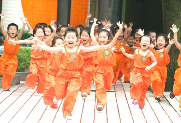 株洲市幼儿园：爱的“百变王国”