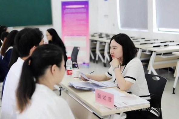 【先声观察】2022届高校毕业人数创新高，湖南如何攻坚克难稳就业保就业？
