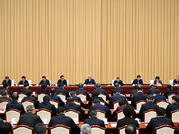 习近平对未成年人思想道德建设作出重要指示