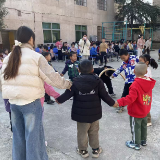 在趣味协作中学会团结，湘潭县石鼓镇珠山小学主题德育活动“寓教于乐”