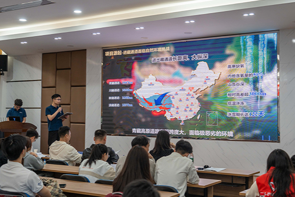 44支硬核团队竞逐！长沙理工大学“金种子杯”点燃创新创业“强引擎”