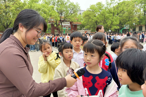 【衡东县站】新塘镇中心学校：“闯关游戏”来学法