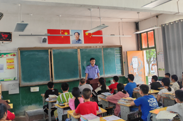 洪江市沙湾乡中学：安全知识进校园，筑牢安全防线