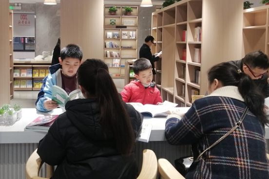 临武：书香“阅”动童心家校共育未来  
