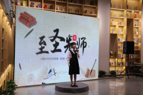 祁阳：经典浸润校园 书香点亮成长