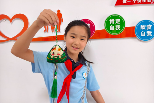 常德鼎城区永安小学：一针一线承非遗，一心一意暖童心