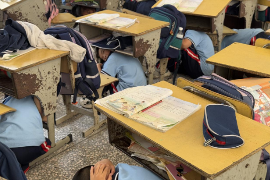 【鼎城区站】严家岗小学：人人讲安全 个个会应急