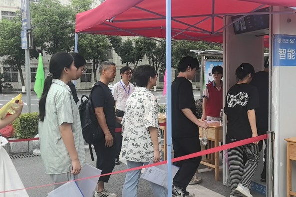 【资阳站】益阳：烈日炽初心 青春正启航