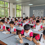 【衡南站】衡南县明德小学：书法比赛墨香四溢 千名学子角逐 "校园小小书法家"