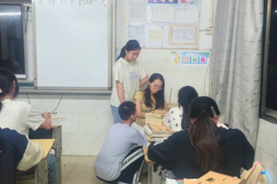 “雷妈妈”的光照亮乡村少年的星辰大海