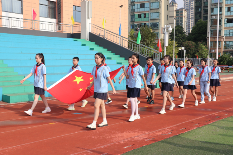 【鼎城区站】永安小学：超燃！永安小学“童心向党”活动上线，阅兵精神点燃少年红心