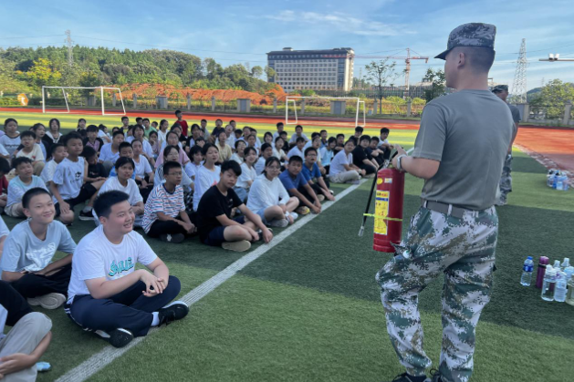 【衡东县站】衡东县杨山实验学校：国防教育开新篇 应急演练筑防线