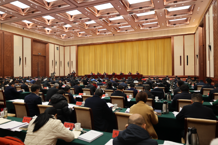 记者观察 | 首提“反卷减负”，2026年全省教育工作会议释放了什么信号？