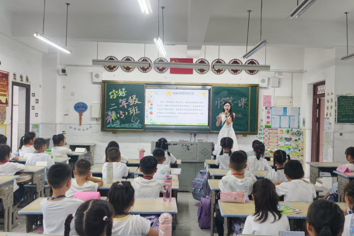 【耒阳站】罗含小学：深耕常态课堂 把脉教学新篇