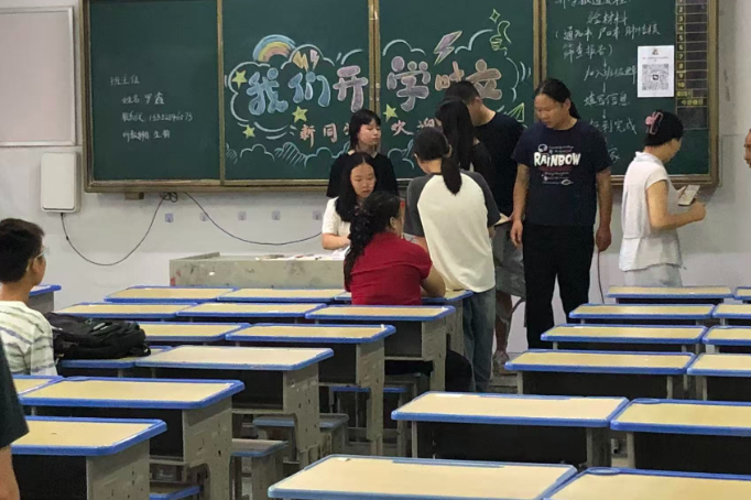 【耒阳站】耒阳市五里牌中学：用心迎新，满心欢喜
