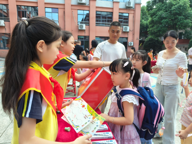 【资阳区站】三益小学：书香启稚慧 逐梦赴新程