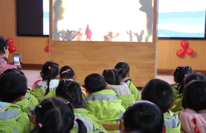 “看皮影 学安全”长沙县松雅湖幼儿园开学第一课很非遗！