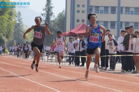 青春当“燃”！汝城县第三中学举办第五届秋季田径运动会