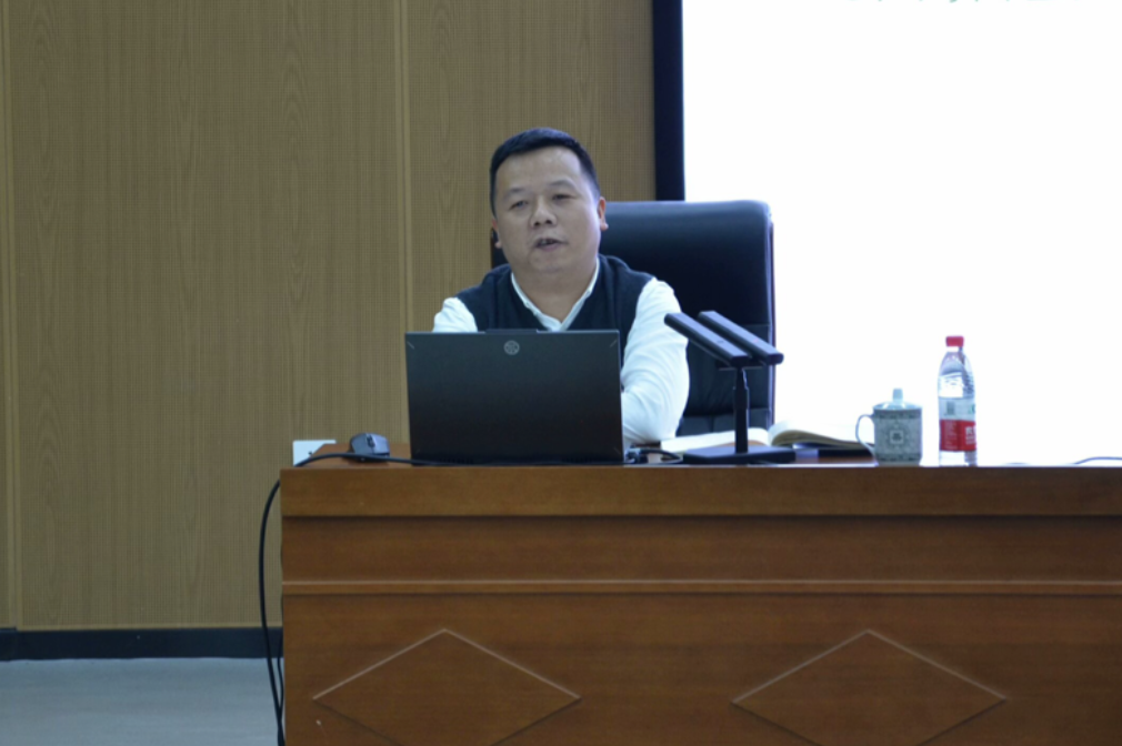 湖南理工学院：别样“思政课”，劳模精神进校园