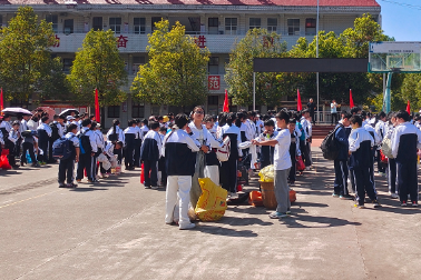 【慈利站】赵家岗土家族乡中学：相约“趣”野炊 快乐共成长